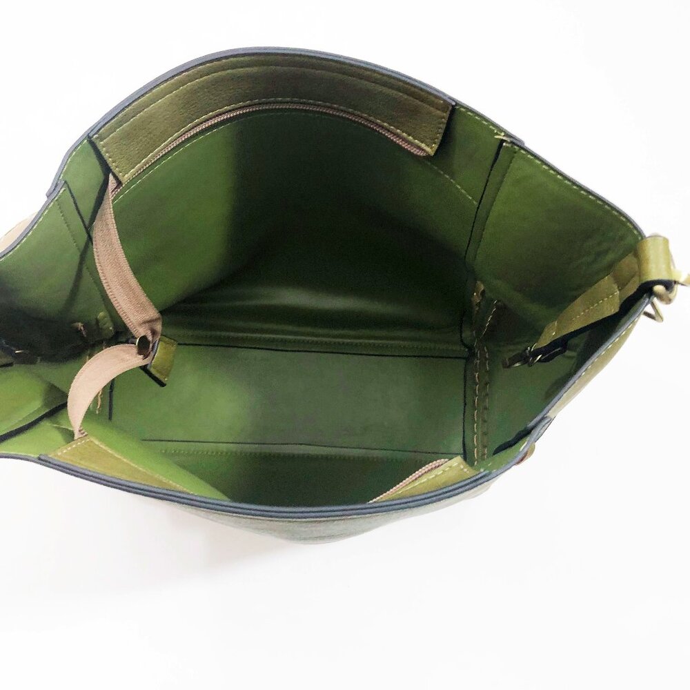 Jen & Co Bag in a Bag Penny Olive Green Vegan Leather Bucket Bag & Shoulder Bag - Picture 4 of 8
